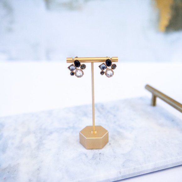 Black Cluster Earrings - Picture 3 of 3